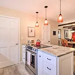 Large Townhouse W/ Private Patio! * Santa Fe