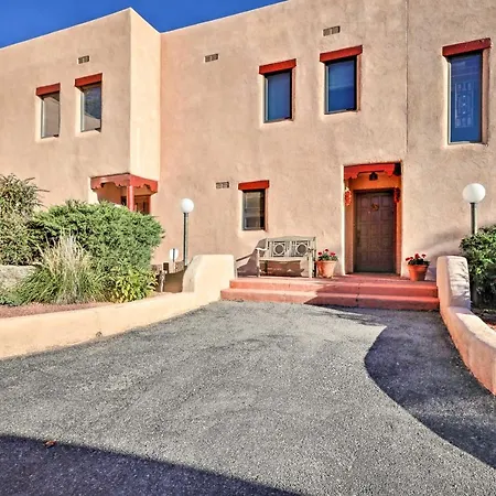 Holiday home Large Townhouse W/ Private Patio! Santa Fe