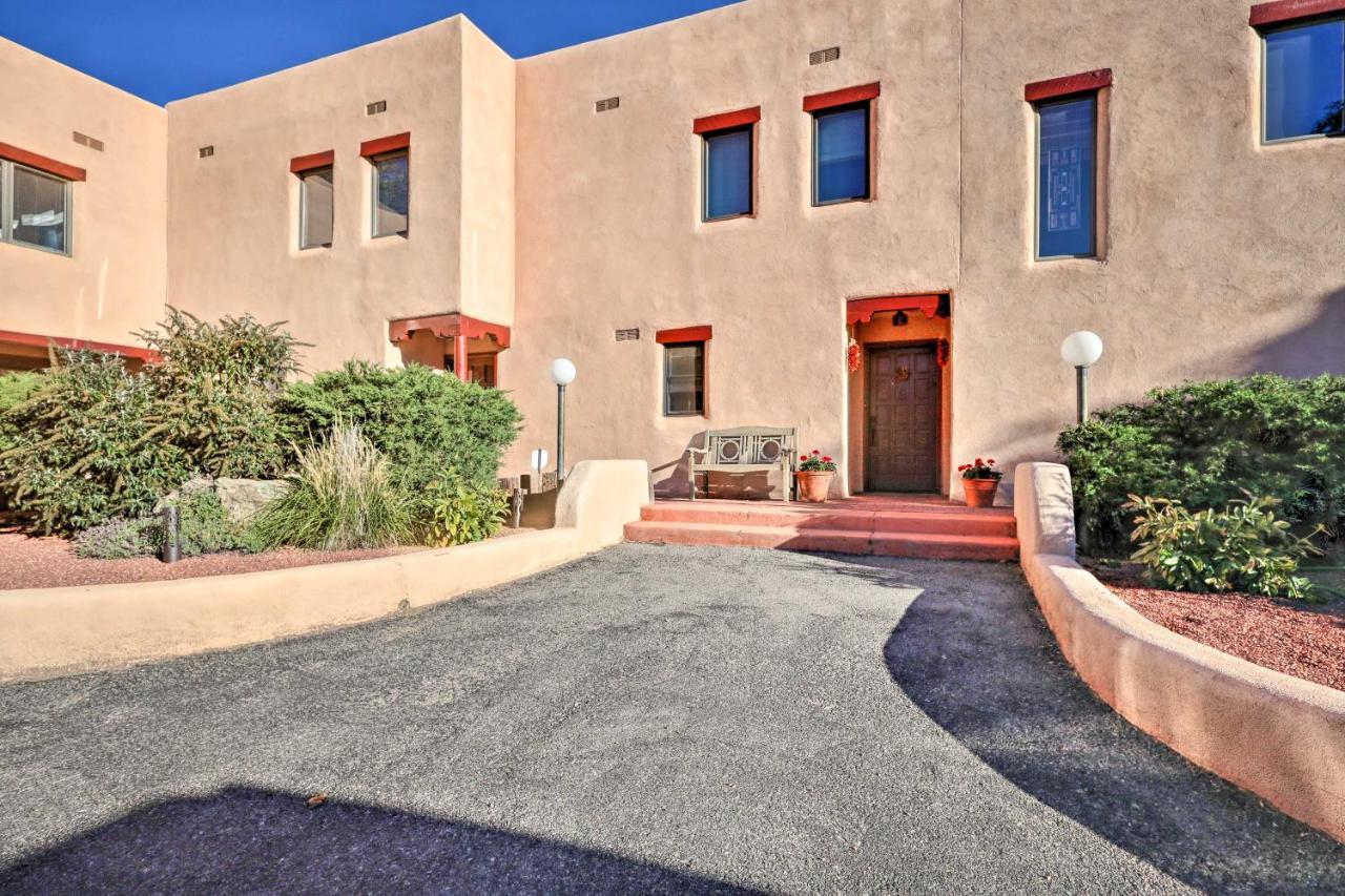 Hébergement de vacances Large Townhouse With Private Patio! Santa Fé